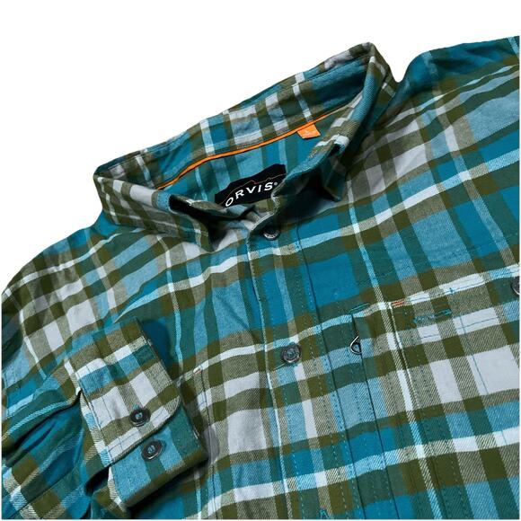 Orvis Plaid Large Long Sleeve PolyesterCottonBlend Shirt Lens Cleaner Zip Pocket - Picture 1 of 8